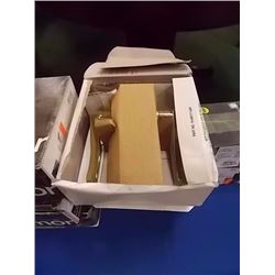 NEW PASSAGEWAY LEAVER DOOR KNOBS - BRASS - 3 PER LOT