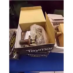 LEAVER DOOR KNOBS - 3 PER LOT