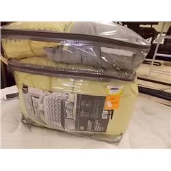 COMFORTER SET - REVERSIBLE - 5PC SET