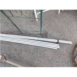 PRY BARS - 2 TTL & LOT OF PIPE