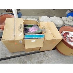 BOX OF NEW ARTIFICIAL POND LILIES - 3 TTL