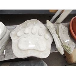 CONCRETE - STEPPING STONE - CLAW - MED