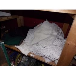 SHELF - LINEN & LACE