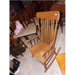 MAPLE ROCKING CHAIR