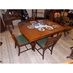 WALNUT TABLE & 4 DINING CHAIRS - 36" X 50" TABLE TOP - VINTAGE