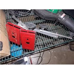 SAW HORSE BRACKETS(2) & 4 SUCTION CUP