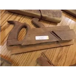 VINTAGE WOOD JOINER PLANE