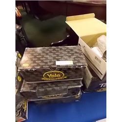 ENTRY DOOR KNOBS - 5 TTL