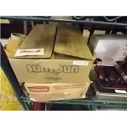 BOX OF HOT CHILI SAUCE & VINEGAR - 2 TTL