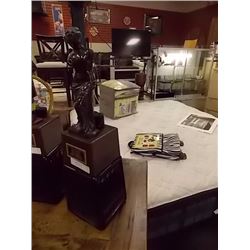 RETRO DECANTER DISPENSER