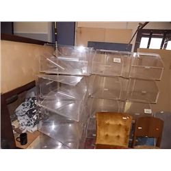 PIE SHAPED DISPLAY BINS - CLEAR