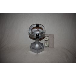 DISNEY LAB RATS SCREEN USED ALIEN SCIENCE DEVICE