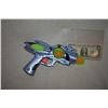 Image 1 : DISNEY SCREEN USED ALIEN BLASTER RAY GUN 22