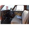 Image 8 : 1983 Chevy C-20 Pick-Up- Big Block 454- 4 speed- Dual Tanks- AC- Odometer reads 48430- Runs Good