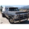 Image 2 : 1992 Dodge D-350 Dually Pick-Up- 12 Valve  Cummins Turbo Diesel- Extended Cab- New Tires- Auto