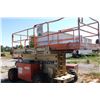 Image 4 : JLG Scissor Lift- 4X4- Gas or Propane- Everything Works Good