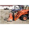 Image 3 : 2006 Kubota GST L39 Tractor- 4WD- Backhoe- Loader- Bucket- Forks- Chains- 39HP- Roll Bars- 449 Hours
