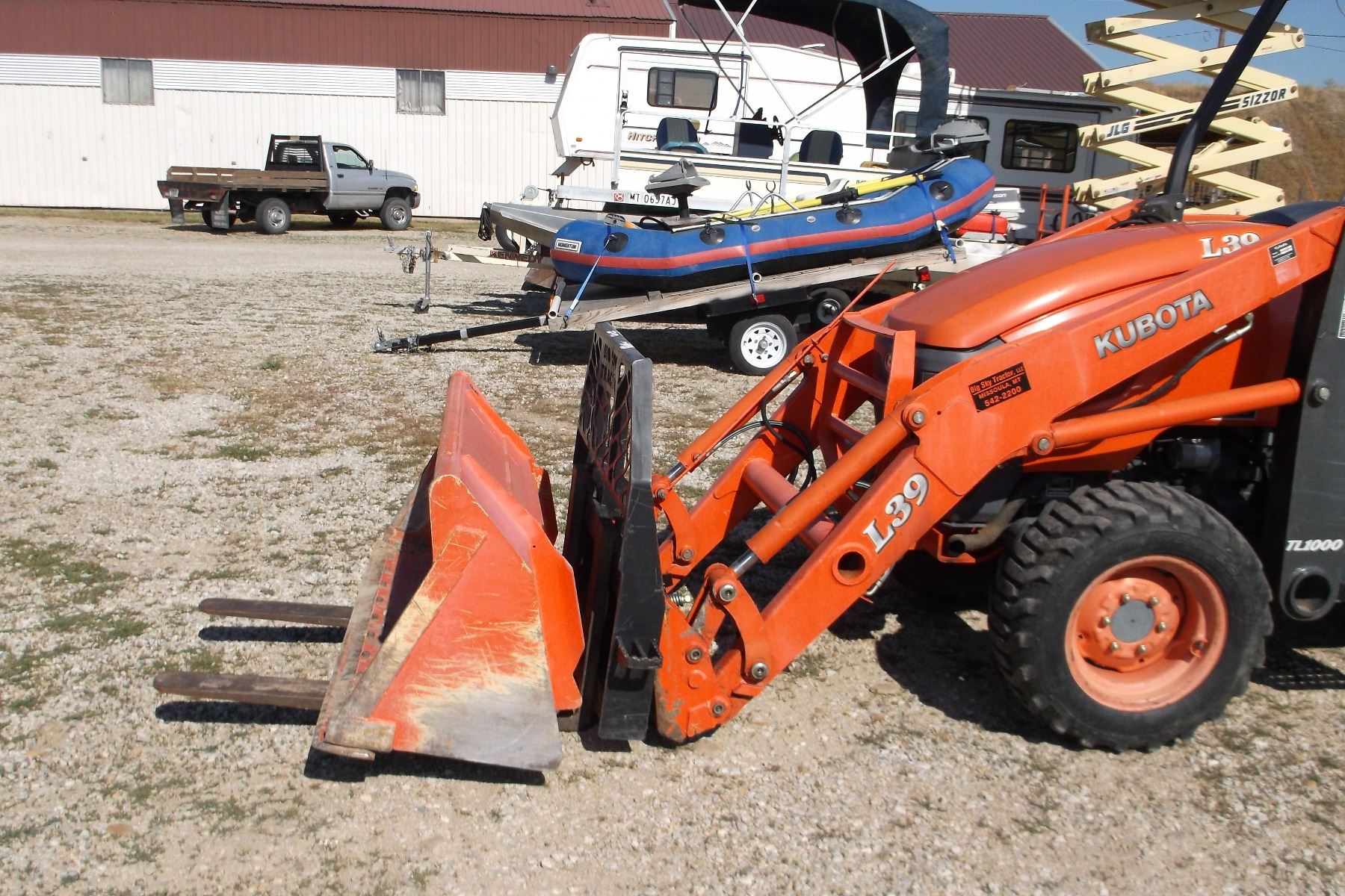 2006 Kubota GST L39 Tractor 4WD Backhoe Loader Bucket Forks