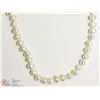 Image 1 : STERLING SILVER CLASP FRESHWATER PEARL NECKLACE