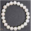Image 2 : FRESHWATER PEARL FLEXIBLE BRACELET