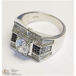 ST. SILVER BLACK & WHITE CUBIC ZIRCONIA MENS RING