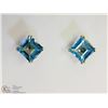 Image 1 : 14KT YELLOW GOLD BLUE TOPAZ STUD EARRINGS