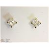 Image 1 : 14KT YELLOW GOLD CUBIC ZIRCONIA STUD EARRINGS