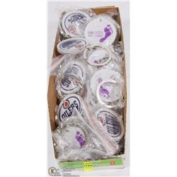 LOT OF OILERS KEYCHAINS