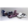 Image 2 : 4 -LOT OF 3 DIE CAST CARS 1:24