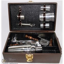 15-PC BARTENDER'S DRINK MIX SET IN BROWN