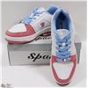 Image 1 : LEATHER UPPER PINK/WHITE/BLUE RUNNERS SIZE 7