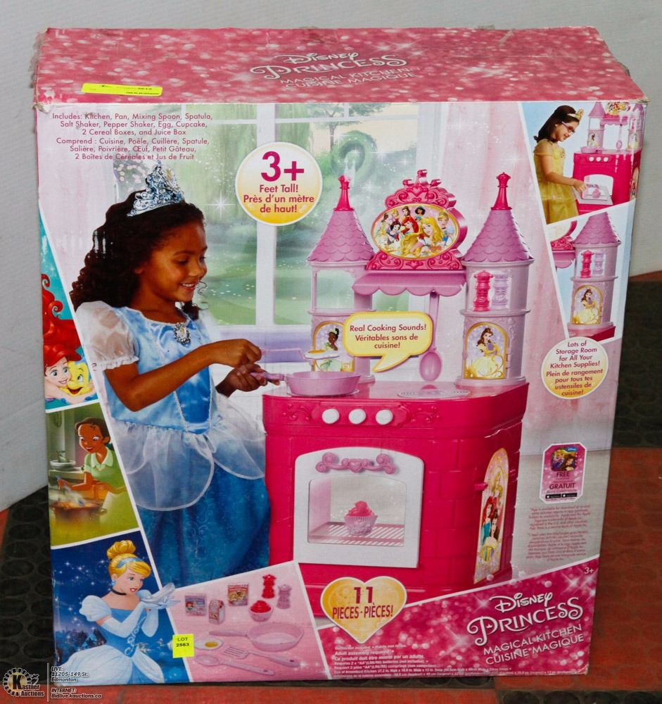 11PC DISNEY PRINCESS MAGICAL KITCHEN PLAY SET