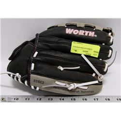 WORTH STORM LEATHER BASEBALL GLOVE