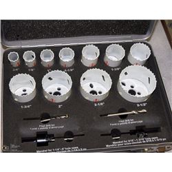 MASTERCRAFT HOLESAW SET WITH METAL CASE