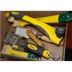 BOX W 7 PROFESSIONAL RICHARD PAINTING &