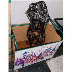 CHILDRENS VINTAGE TOY BOX ON WHEELS SOLD WITH