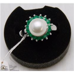 #27-AKOYA PEARL & EMERALD GEMSTONE RING