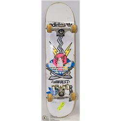 WHITE SKATEBOARD