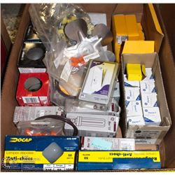 FLAT OF ELECTRICAL GOODS + HALOGEN LIGHTBULBS