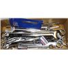 Image 1 : FLAT OF ASSORTED WESTWARD WRENCHES