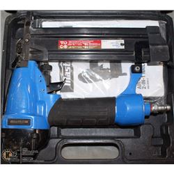 MASTERCRAFT 2-IN-1 AIR-POWERED NAILER