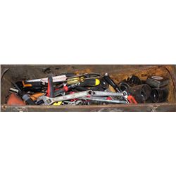 32 INCH LONG TOOLBOX W/TOOLS