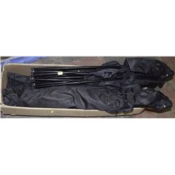 CASE OF 4 NEW FOLDING LAWNCHAIRS (BLACK)