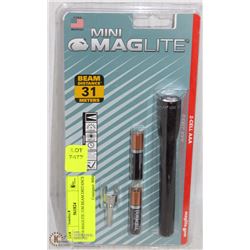 MINI-MAGLITE 31M BEAM DISTANCE