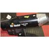 Image 1 : MR. HEATER 125,000 - 170,000 BTU MH170FAVT HEATER