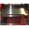 Image 1 : STAINLESS STEEL GENIUS PRESTIGE MICROWAVE 1450W