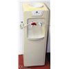 Image 1 : IGLOO WATER DISPENSER
