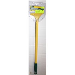 NEW 18" RICHARD WALLPAPER/FLOOR SCRAPER