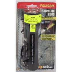 PELICAN SABRELITE 2000 SUBMERSIBLE FLASHLIGHT