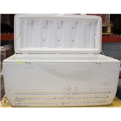 LARGE IGLOO 5-DAY COOLER W/ DRAIN